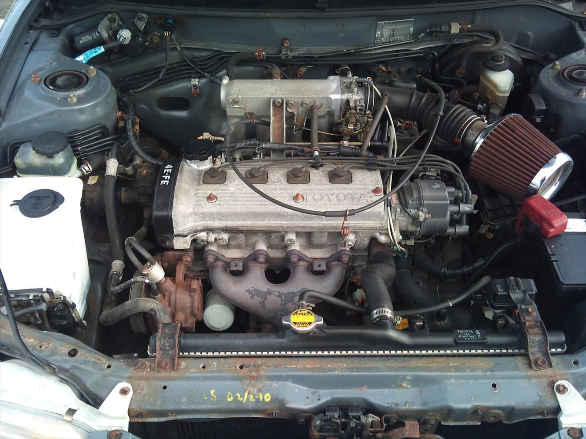 Toyota Corolla E10 1.3 Xli (Solgt) - Motoren som ser fantastisk ud og som spinder som en mis :P billede 13