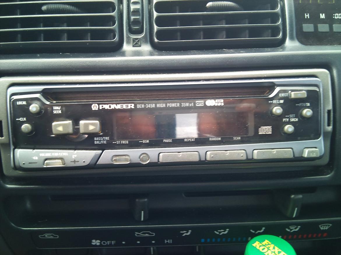 Toyota Corolla E10 1.3 Xli (Solgt) - Pioneer headunit . Skal ha min anden i fra den gamle corolla :) billede 17
