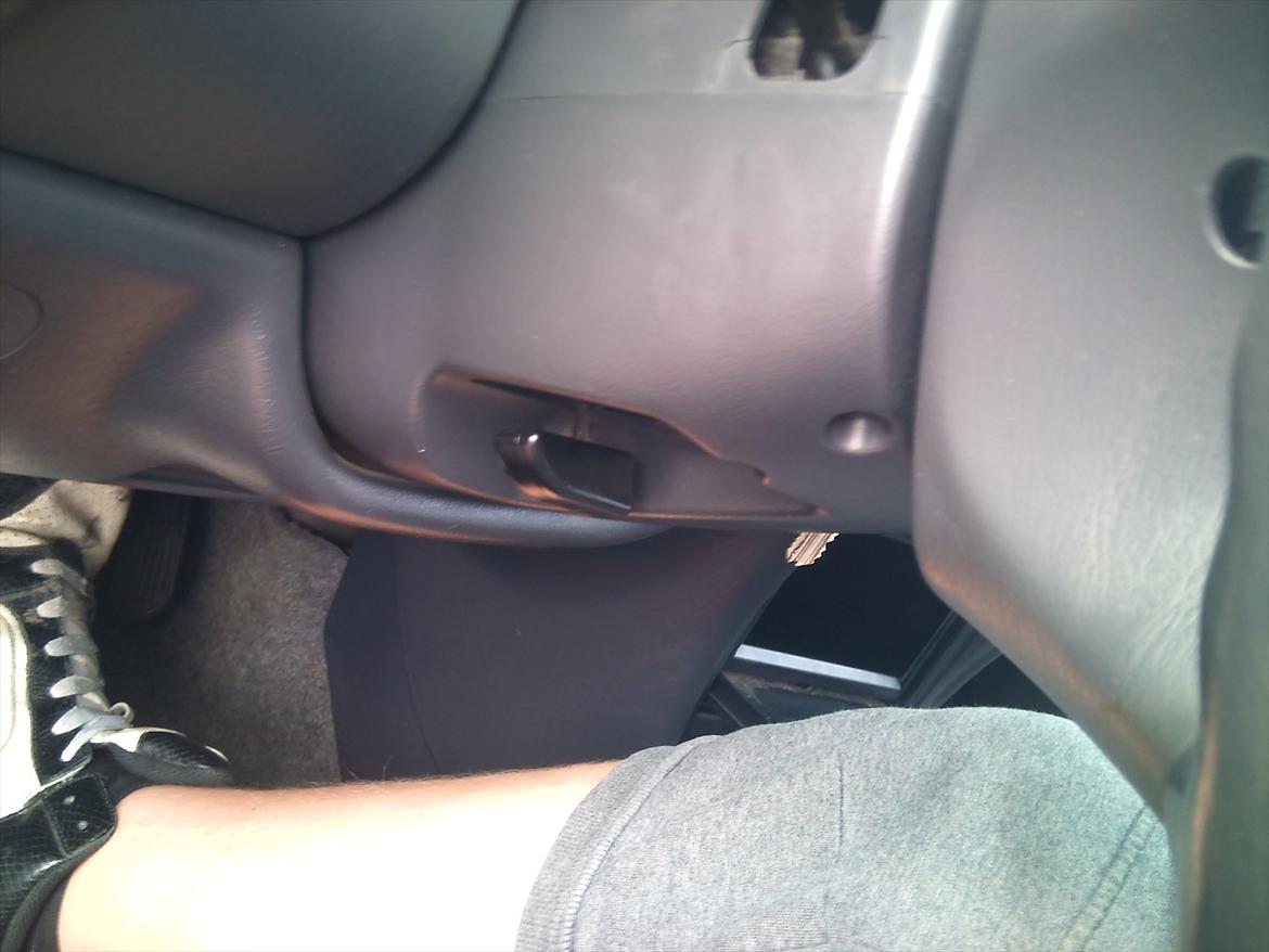 Toyota Corolla E10 1.3 Xli (Solgt) - Højdejusterebart rat :) . SKØNT ! :) billede 19