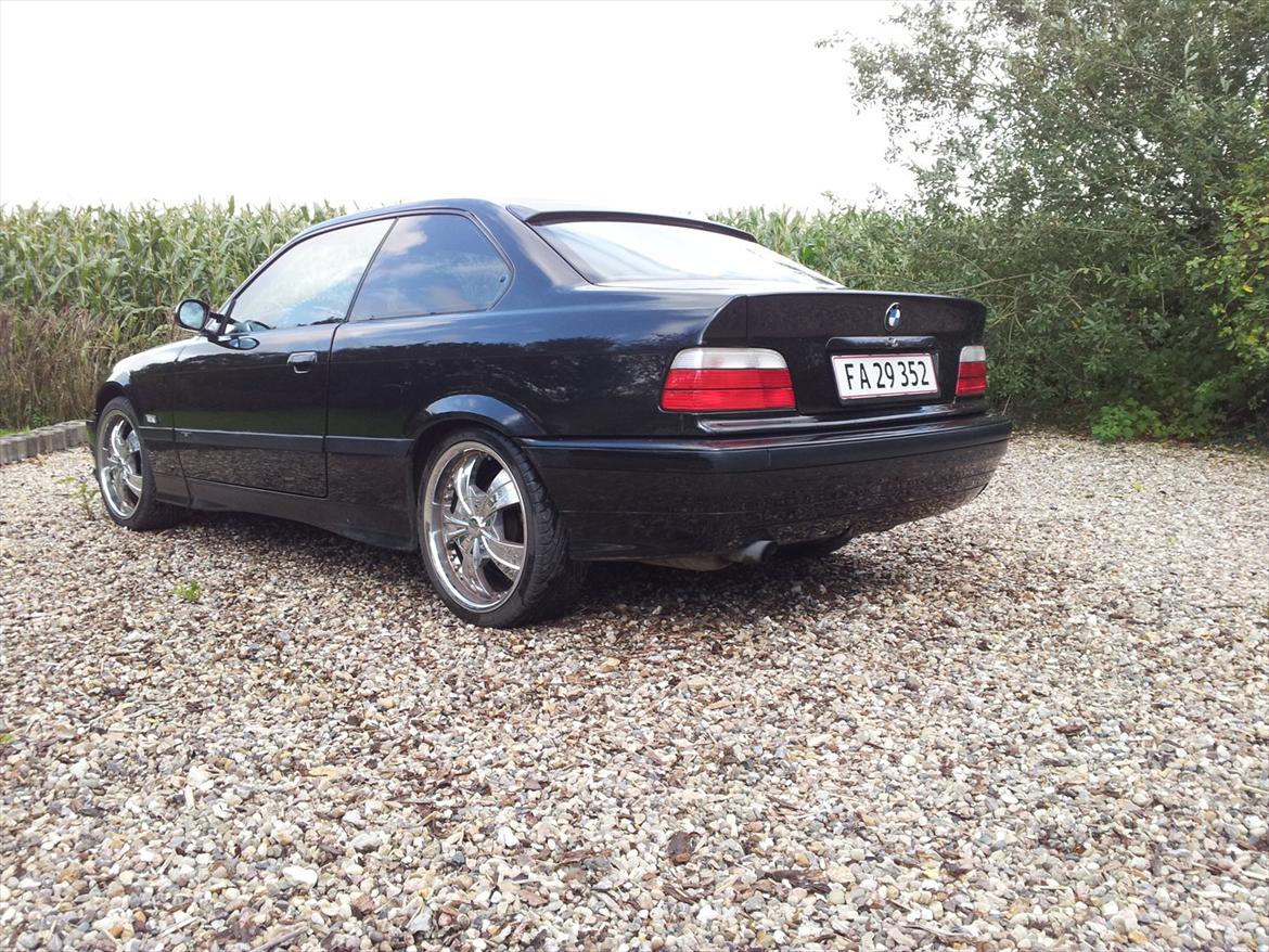 BMW 318is solgt billede 1