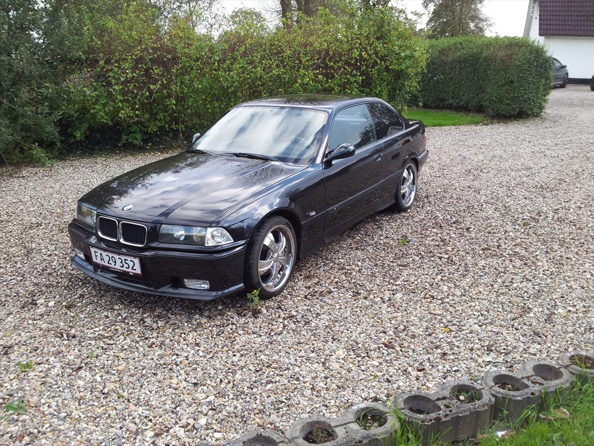 BMW 318is solgt billede 2