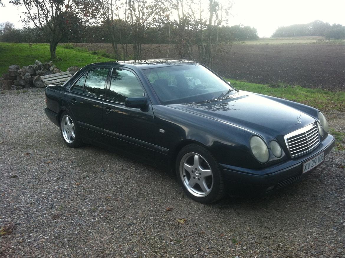 Mercedes Benz E290 W210 billede 1