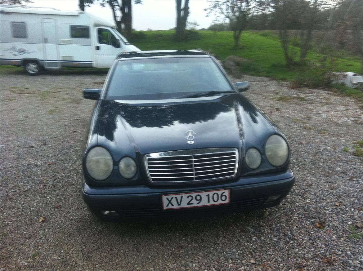 Mercedes Benz E290 W210 billede 2