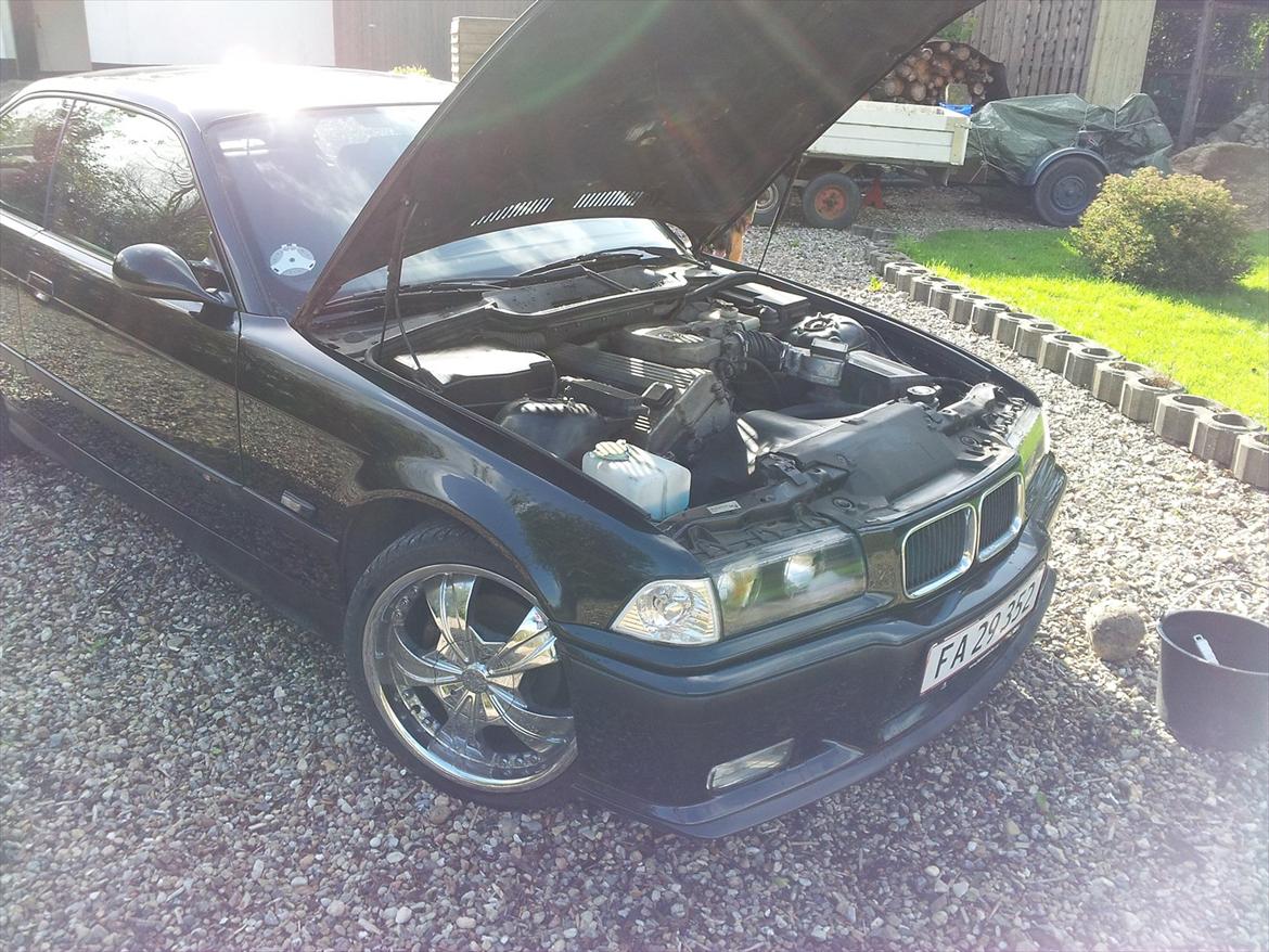 BMW 318is solgt billede 12