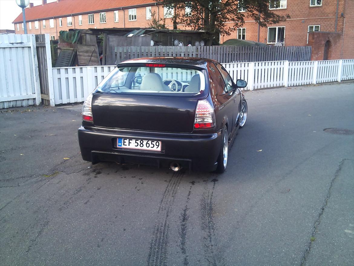 Honda Civic 1,4i billede 4