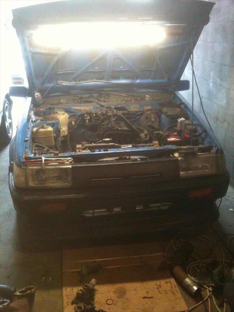 Toyota AE Hachi Roku Zenki ¤ AE86 - En utæt vandpumpe måtte udskiftes billede 14