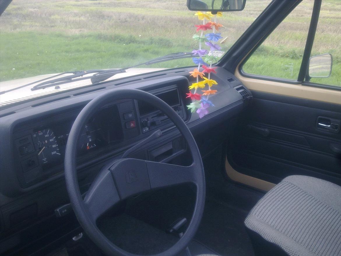 VW Jetta MK1 Automatik (SOLGT) billede 11