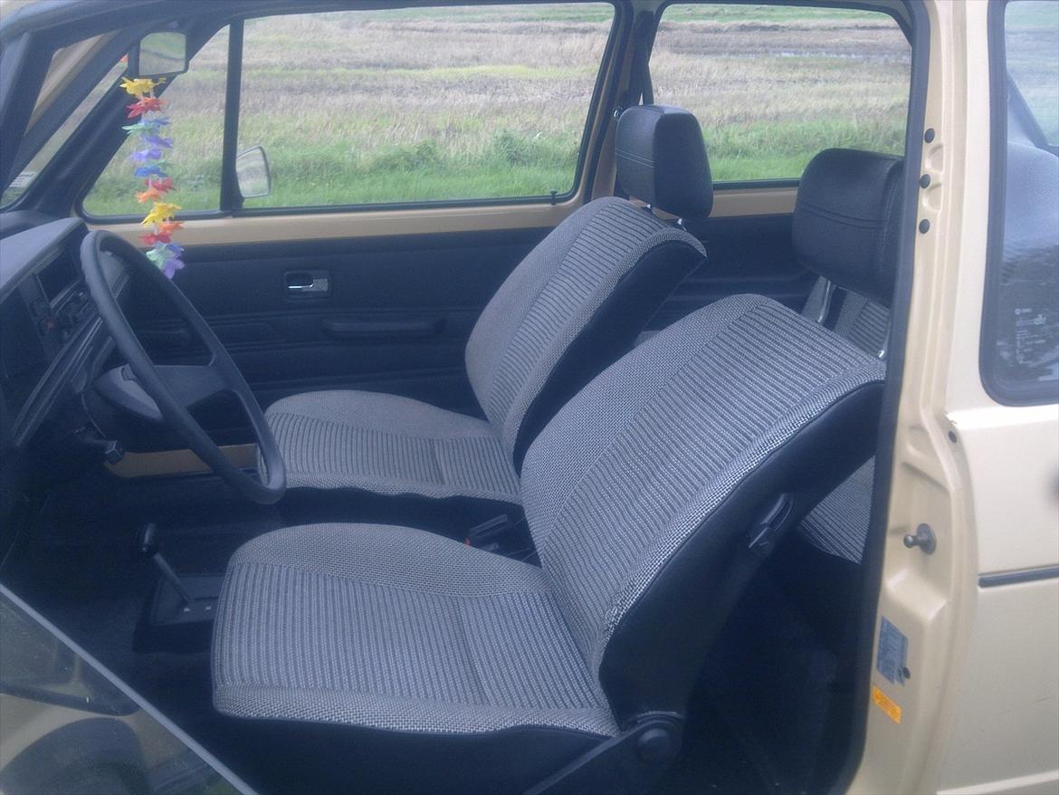 VW Jetta MK1 Automatik (SOLGT) billede 12