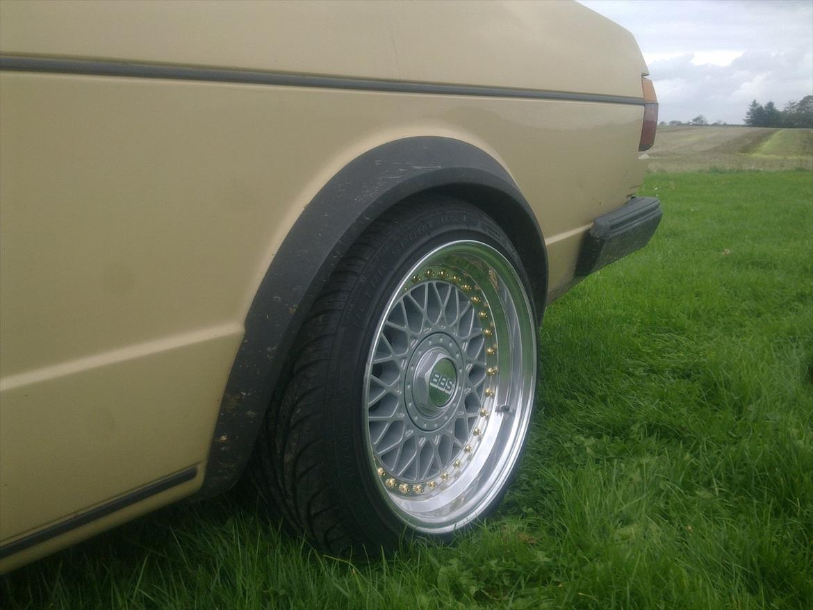 VW Jetta MK1 Automatik (SOLGT) billede 14