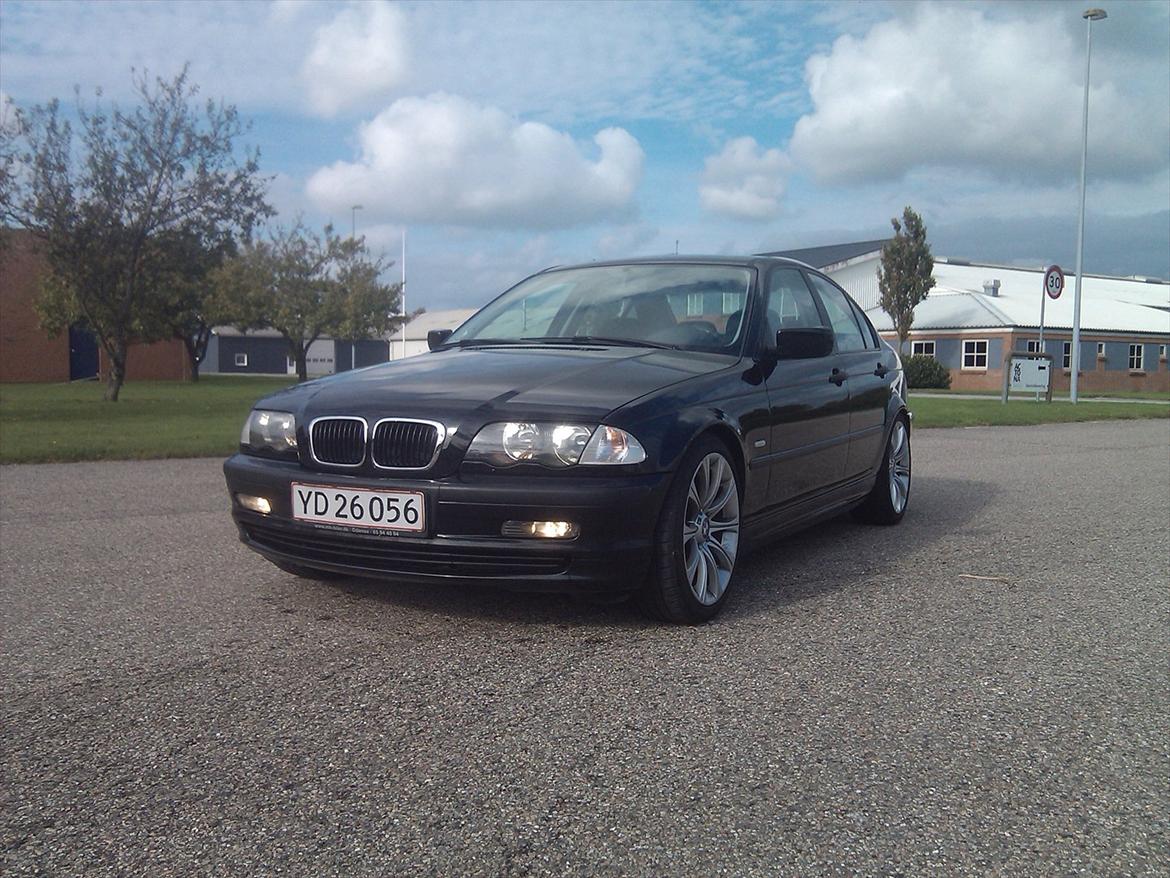 BMW 318I E46 billede 1