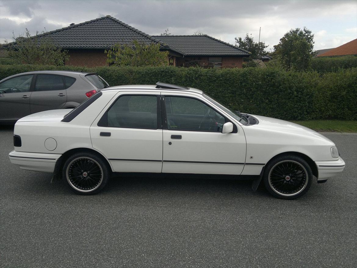 Ford Sierra 2.0i GLX billede 2
