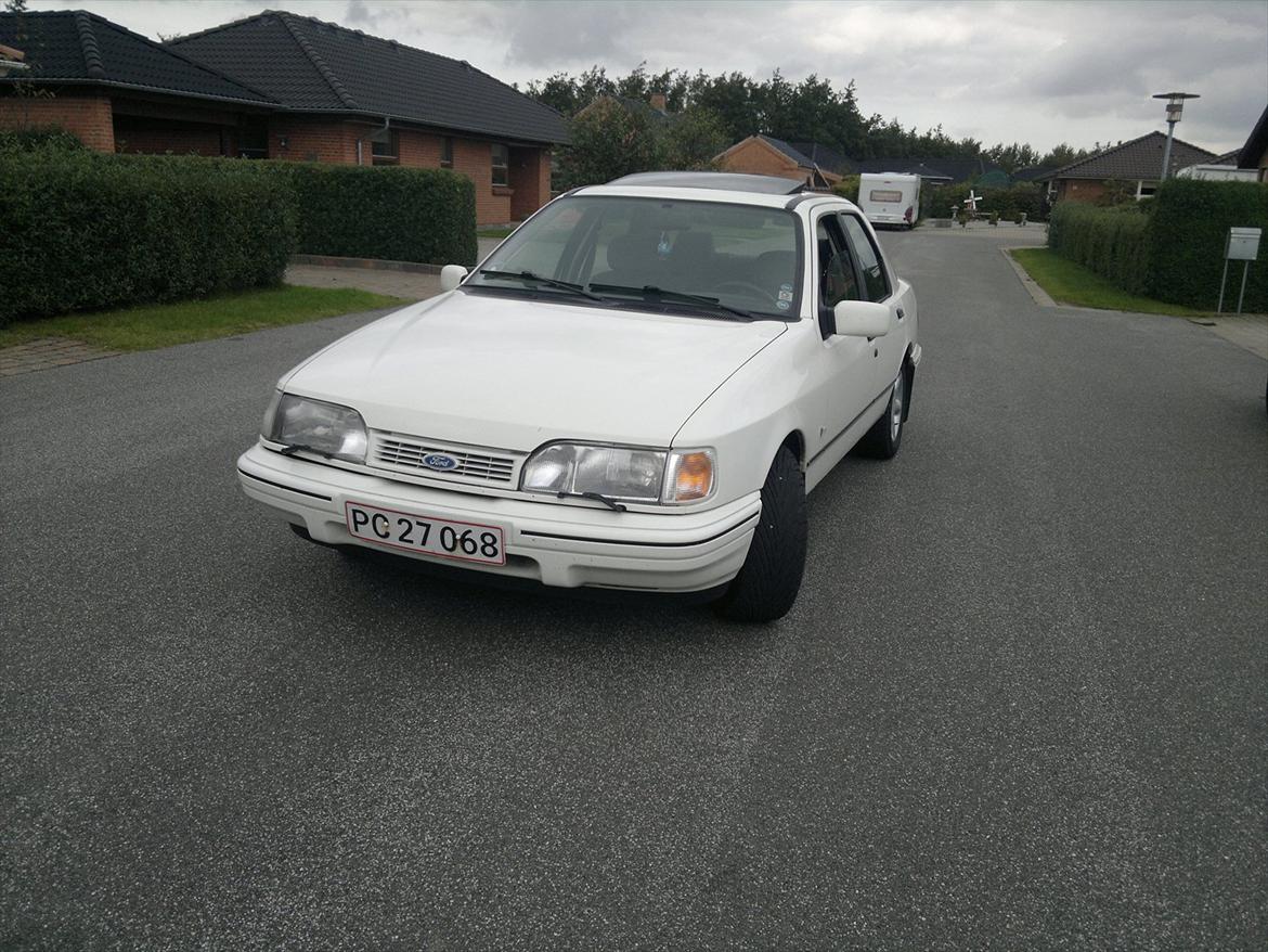 Ford Sierra 2.0i GLX billede 4