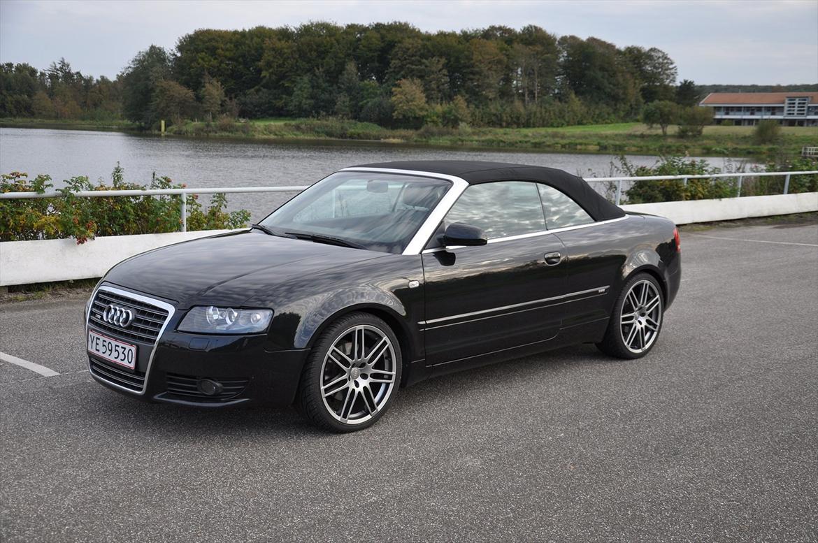 Audi A4 cabriolet 2,4 V6 til  solgt  billede 1