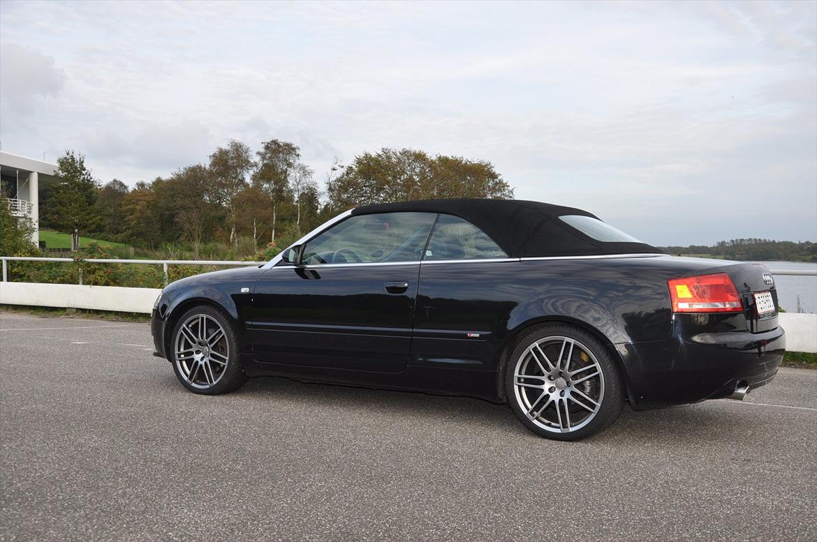 Audi A4 cabriolet 2,4 V6 til  solgt  billede 2