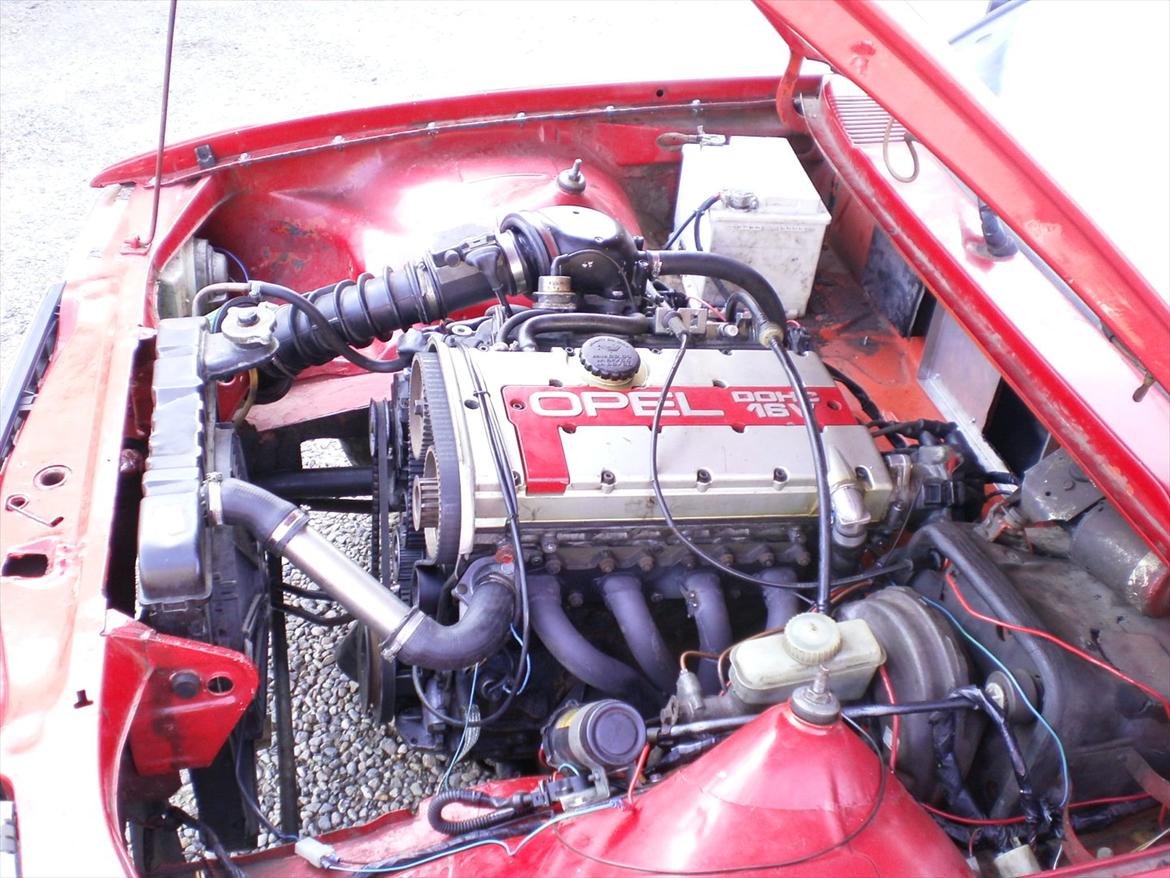 Opel Ascona B 2,0 billede 4