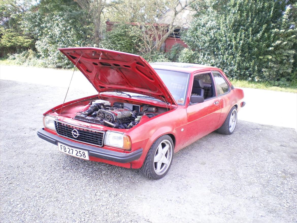 Opel Ascona B 2,0 billede 5