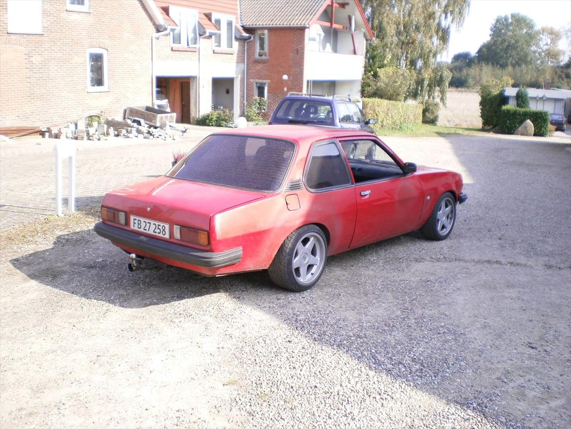 Opel Ascona B 2,0 billede 6
