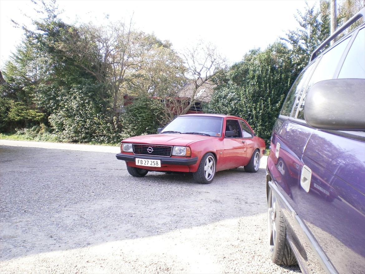 Opel Ascona B 2,0 billede 8