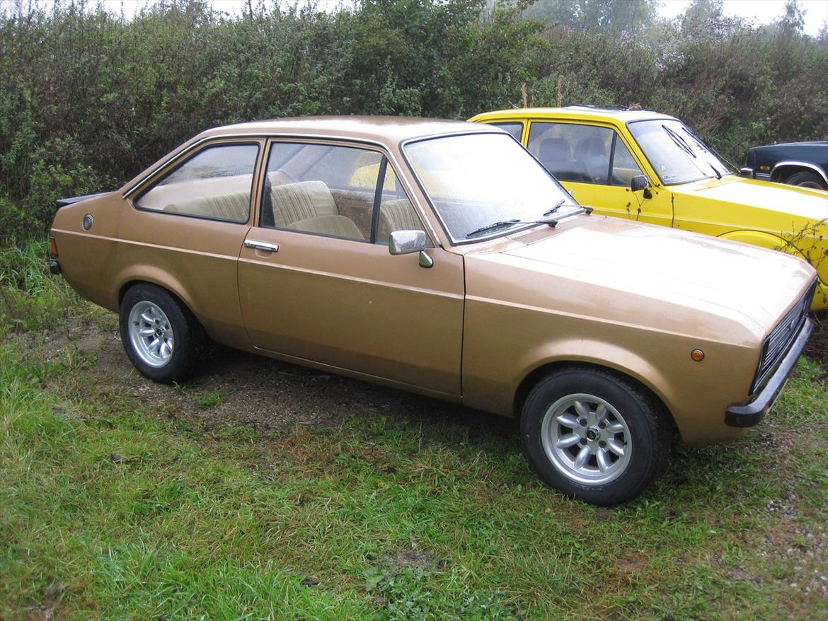 Ford Escort MK2 - Mini light fælge med de første dæk 195 som var for brede. billede 18