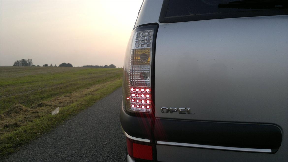 Opel omega van billede 2