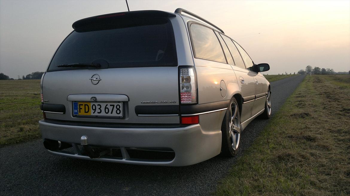 Opel omega van billede 9