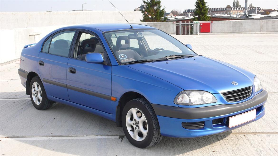 Toyota Avensis T22 billede 4