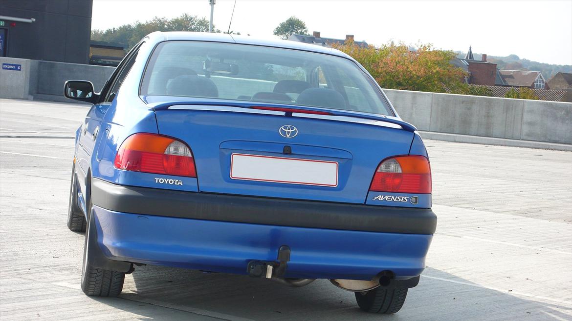 Toyota Avensis T22 billede 8