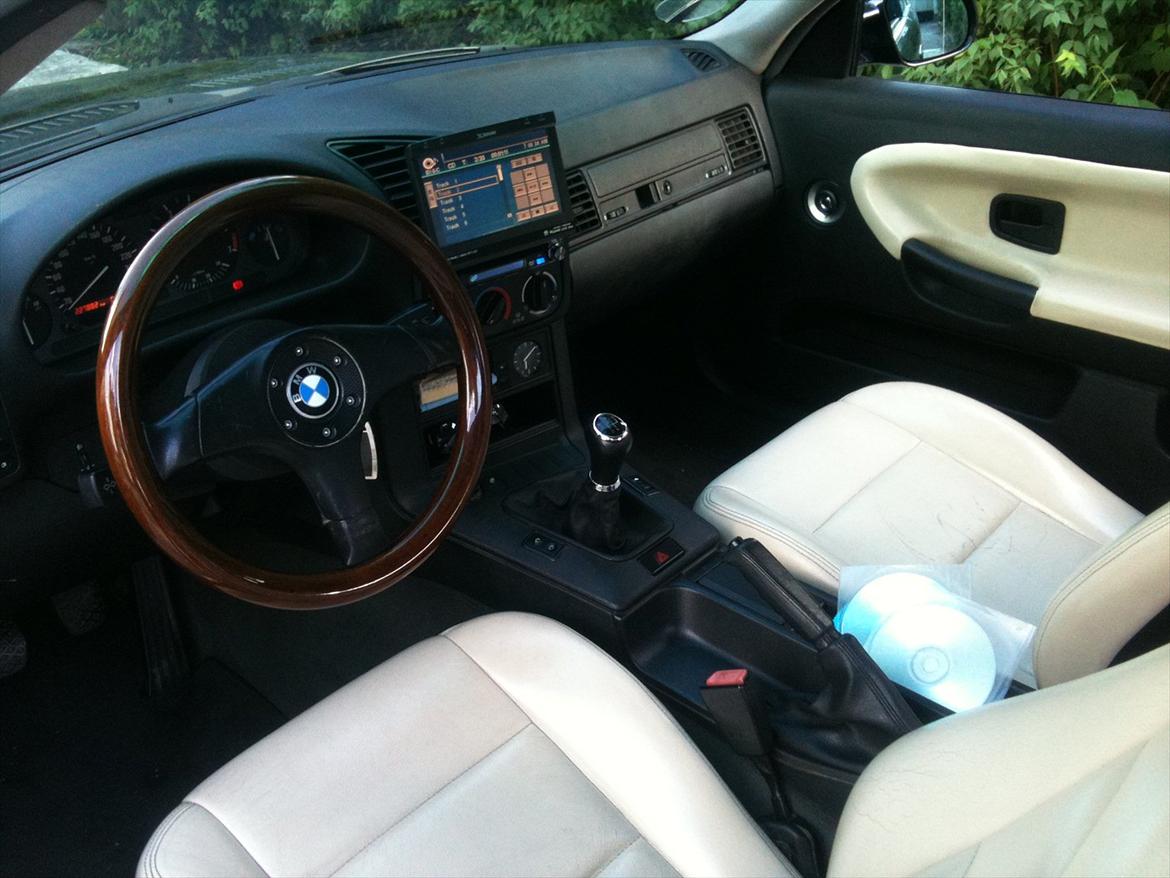 BMW E36 320i Coupe *Solgt* billede 2