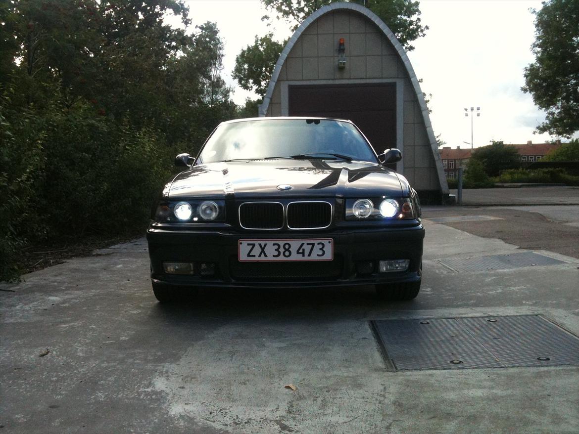 BMW E36 320i Coupe *Solgt* billede 4