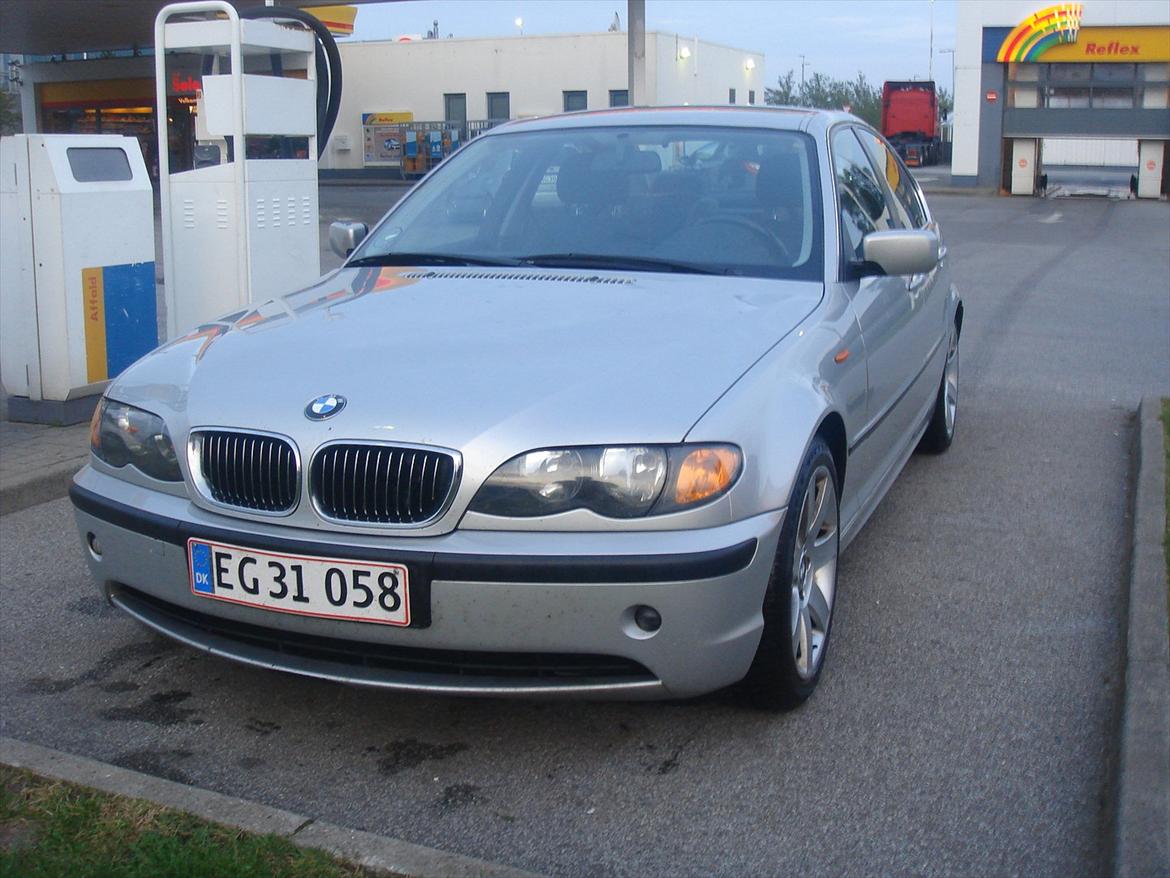 BMW 330 D billede 4