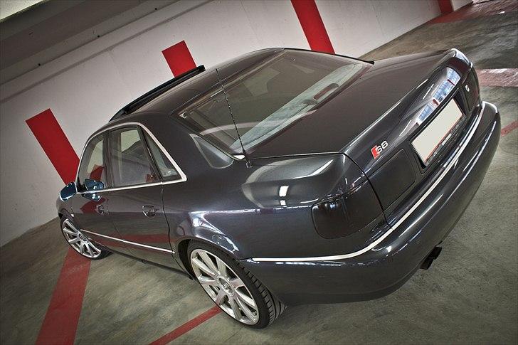 Audi A8 "S8" *Solgt* :( - www.LPhoto.se billede 15