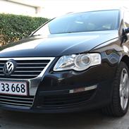 VW Passat variant "Solgt"