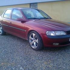 Opel Vectra B 2,0 16v