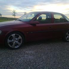 Opel Vectra B 2,0 16v