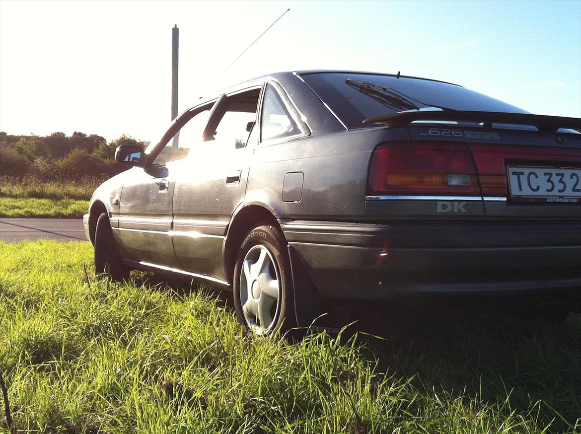 Mazda 626 2.0i // Solgt ! billede 4