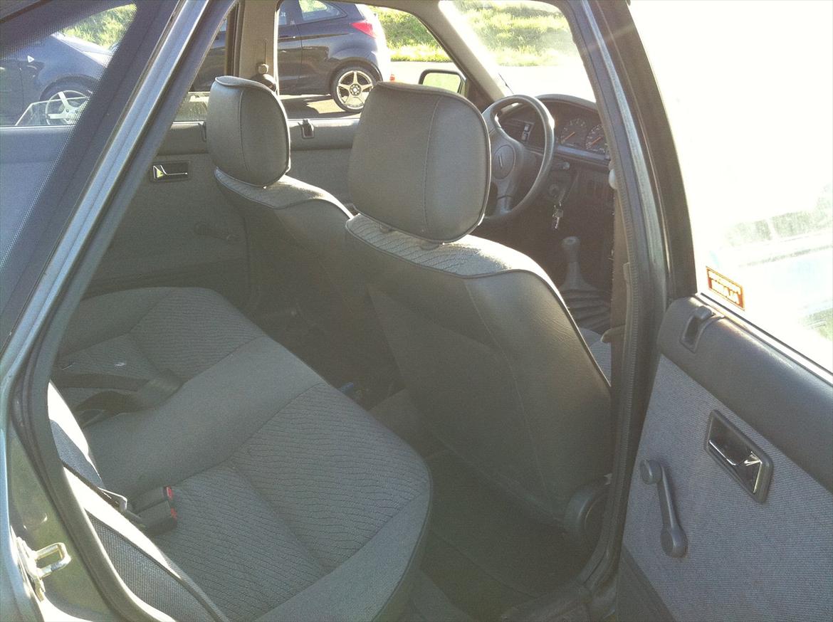 Mazda 626 2.0i // Solgt ! billede 7