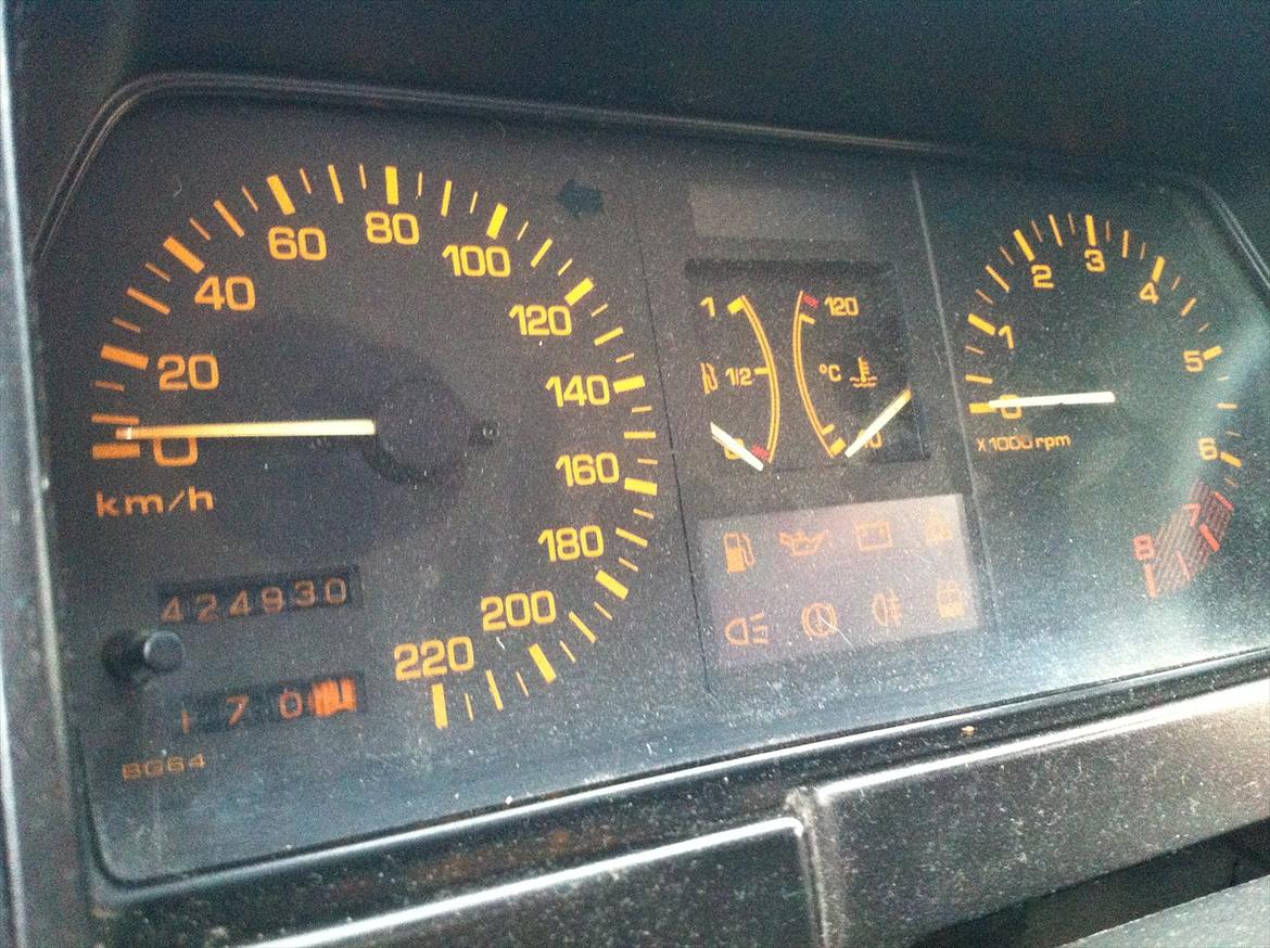 Mazda 323 Turbo( SOLGT!) billede 12