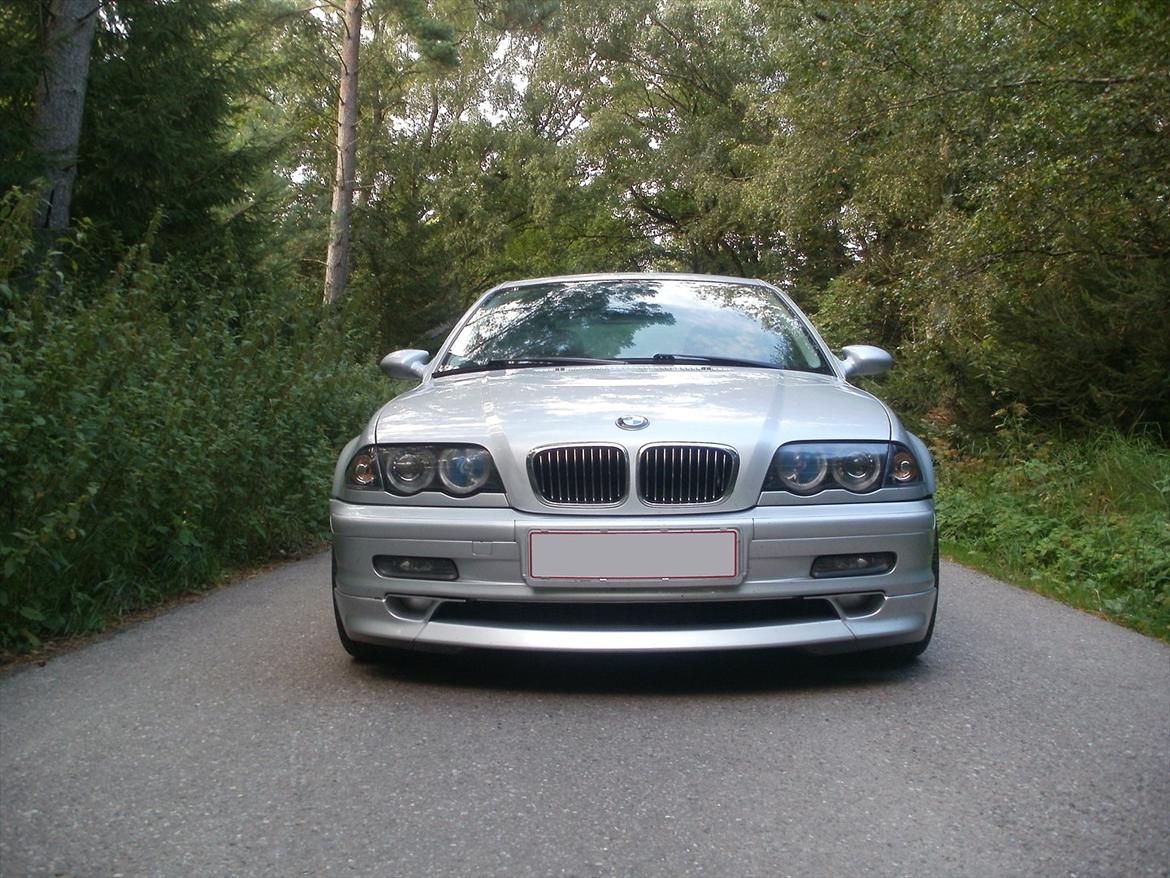 BMW 323i 2.5 billede 4
