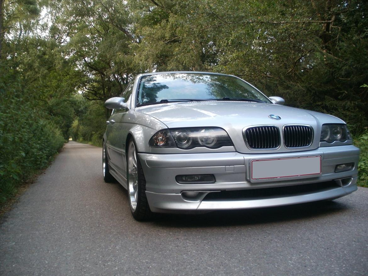 BMW 323i 2.5 billede 5