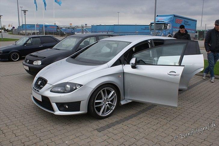 Seat Leon Cupra R STYLE SOLGT billede 1