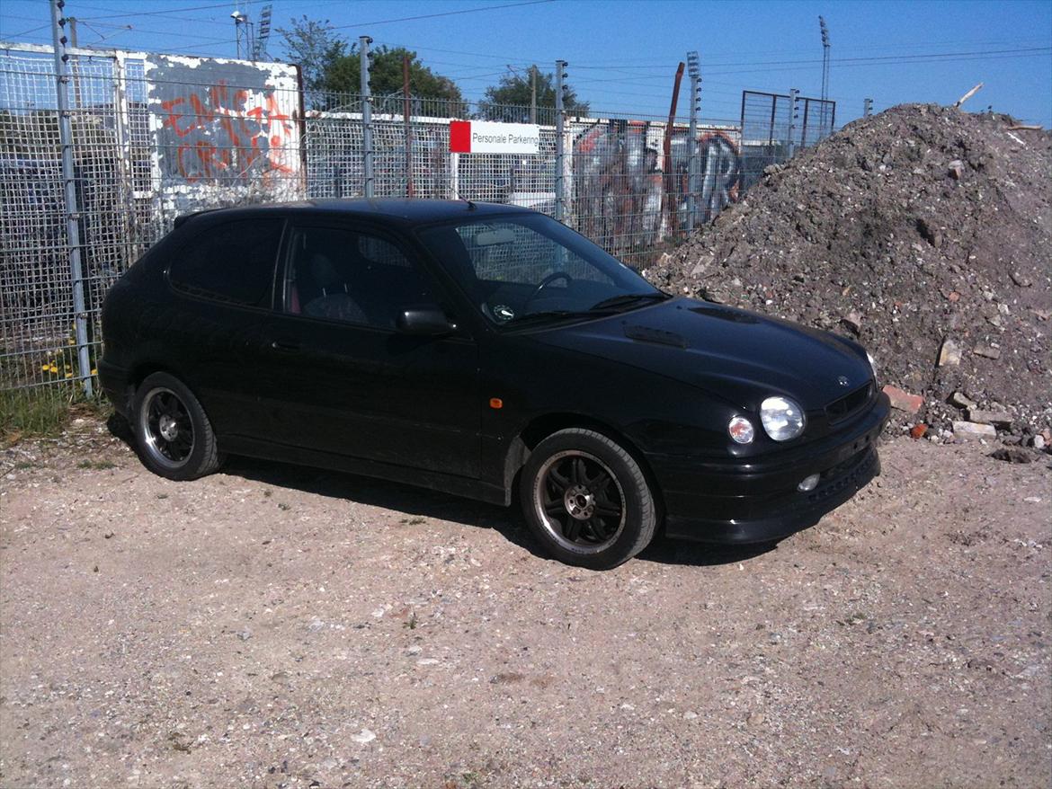 Toyota Corolla 1,6 G6R skrottet billede 2