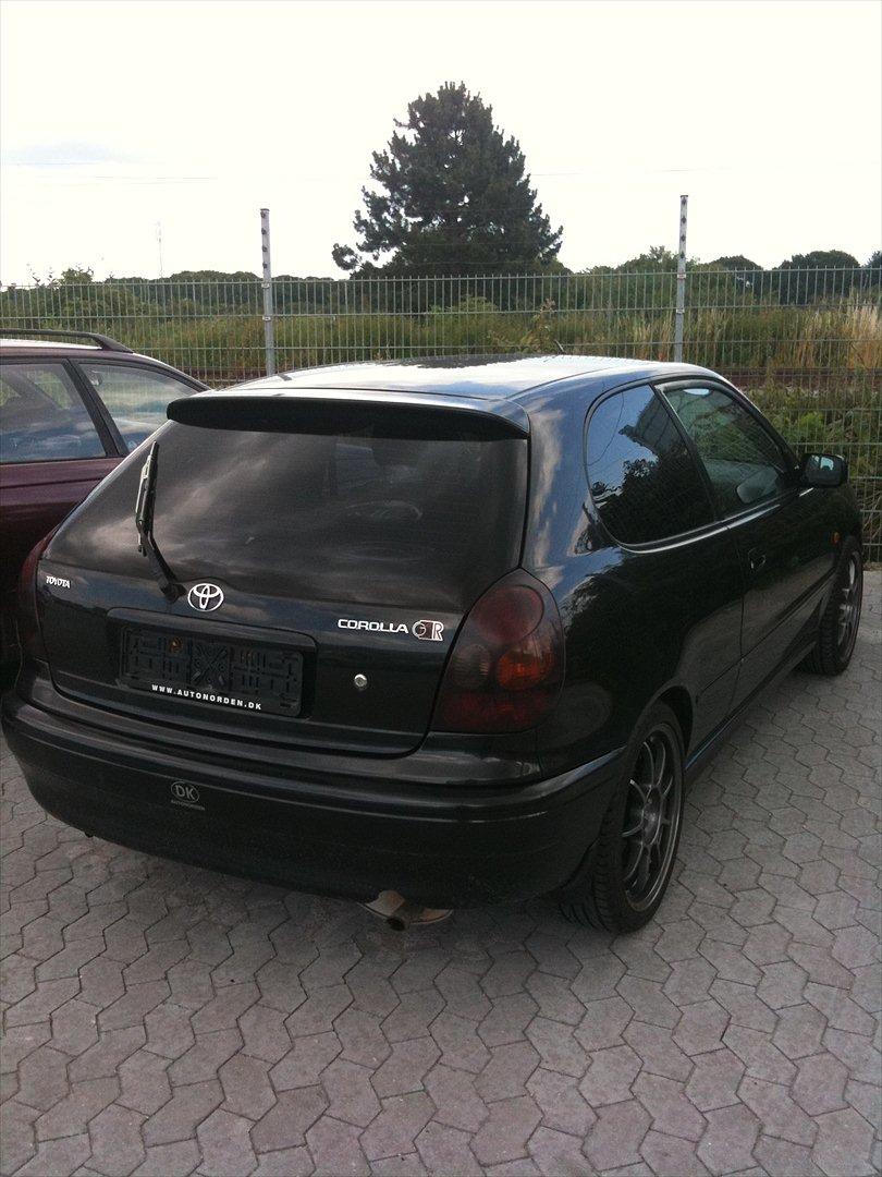 Toyota Corolla 1,6 G6R skrottet billede 6