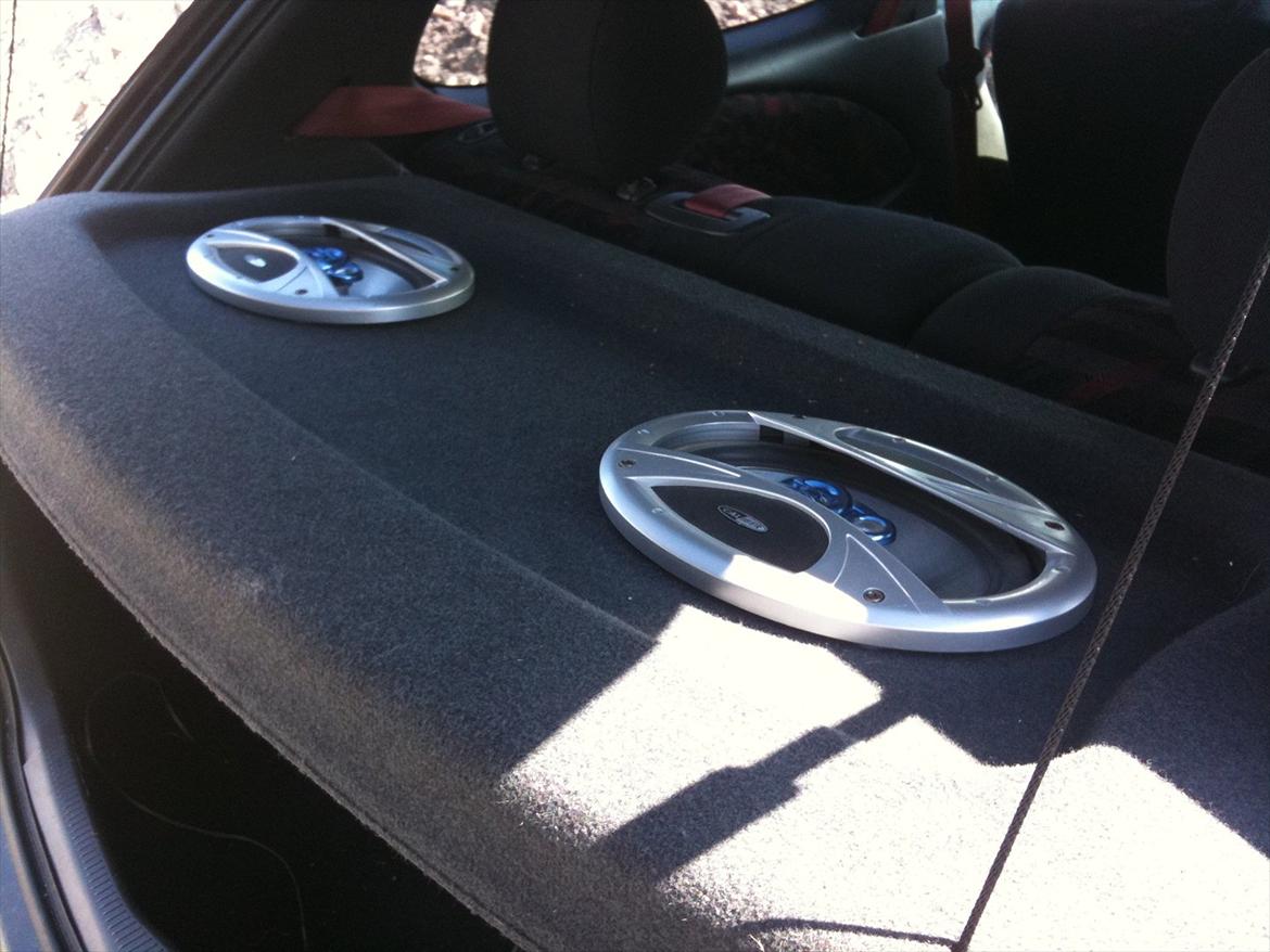 Toyota Corolla 1,6 G6R skrottet billede 9