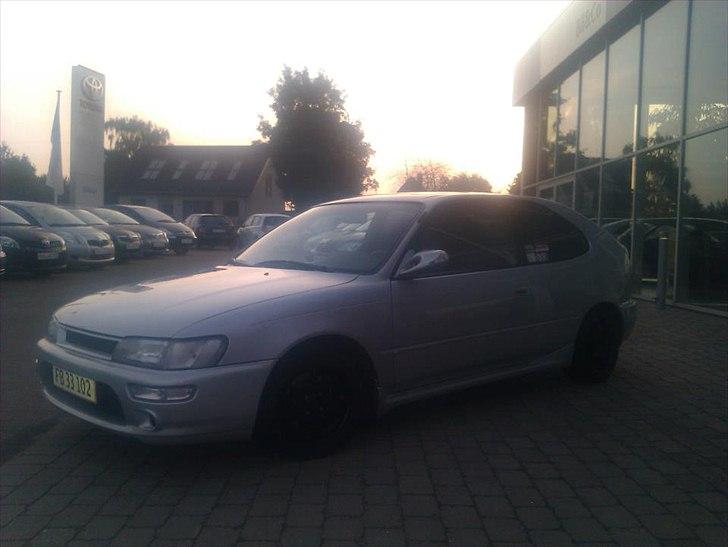 Toyota Corolla e10  billede 5