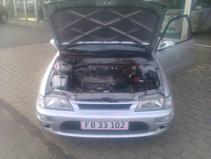 Toyota Corolla e10  billede 9