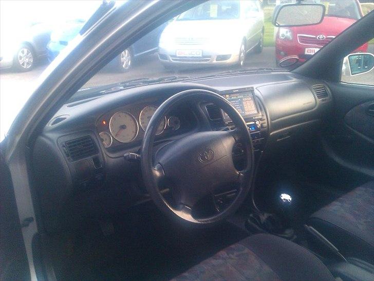 Toyota Corolla e10  billede 12