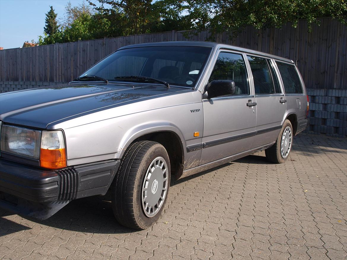 Volvo 740 GL billede 8