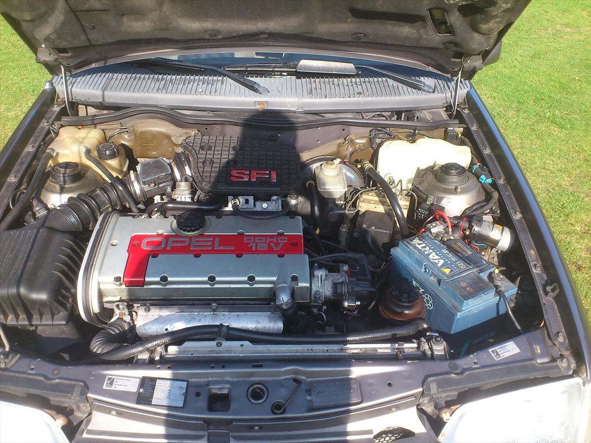 Opel kadett gsi 2.0 16v solgt billede 2