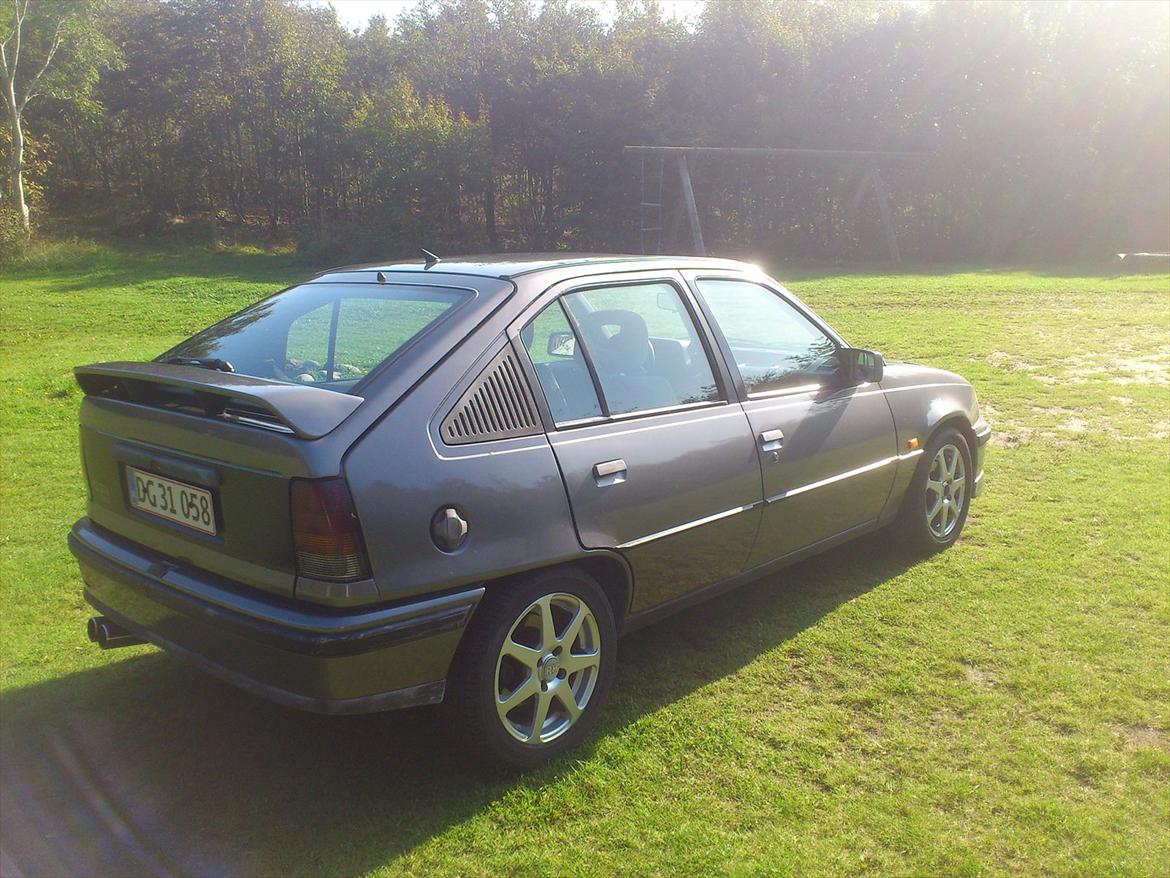 Opel kadett gsi 2.0 16v solgt billede 9