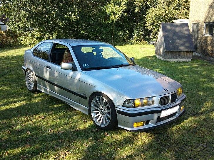 BMW 316 Compact"solgt" billede 1